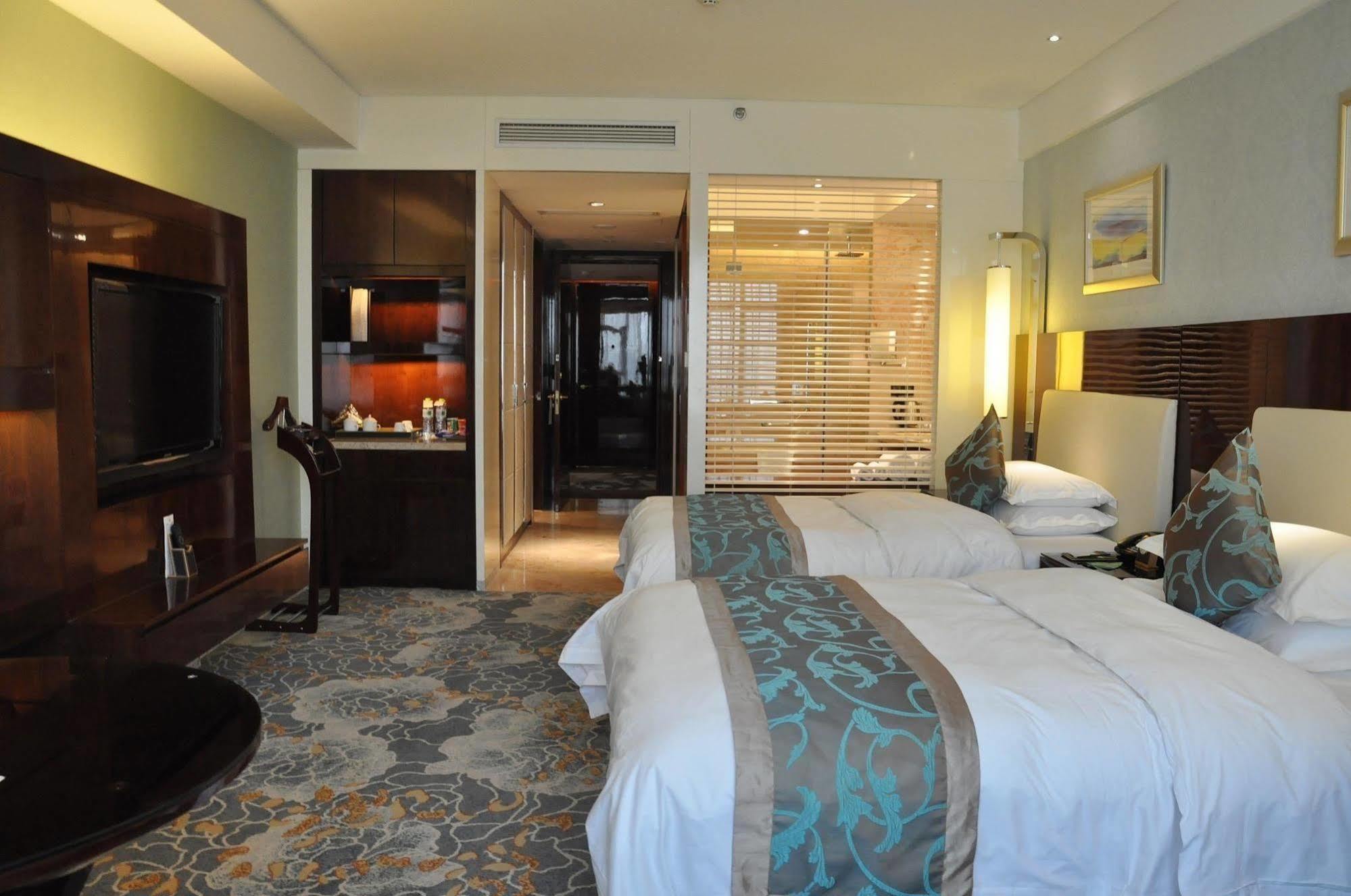 Happiness Hotel Changzhou  Exterior photo